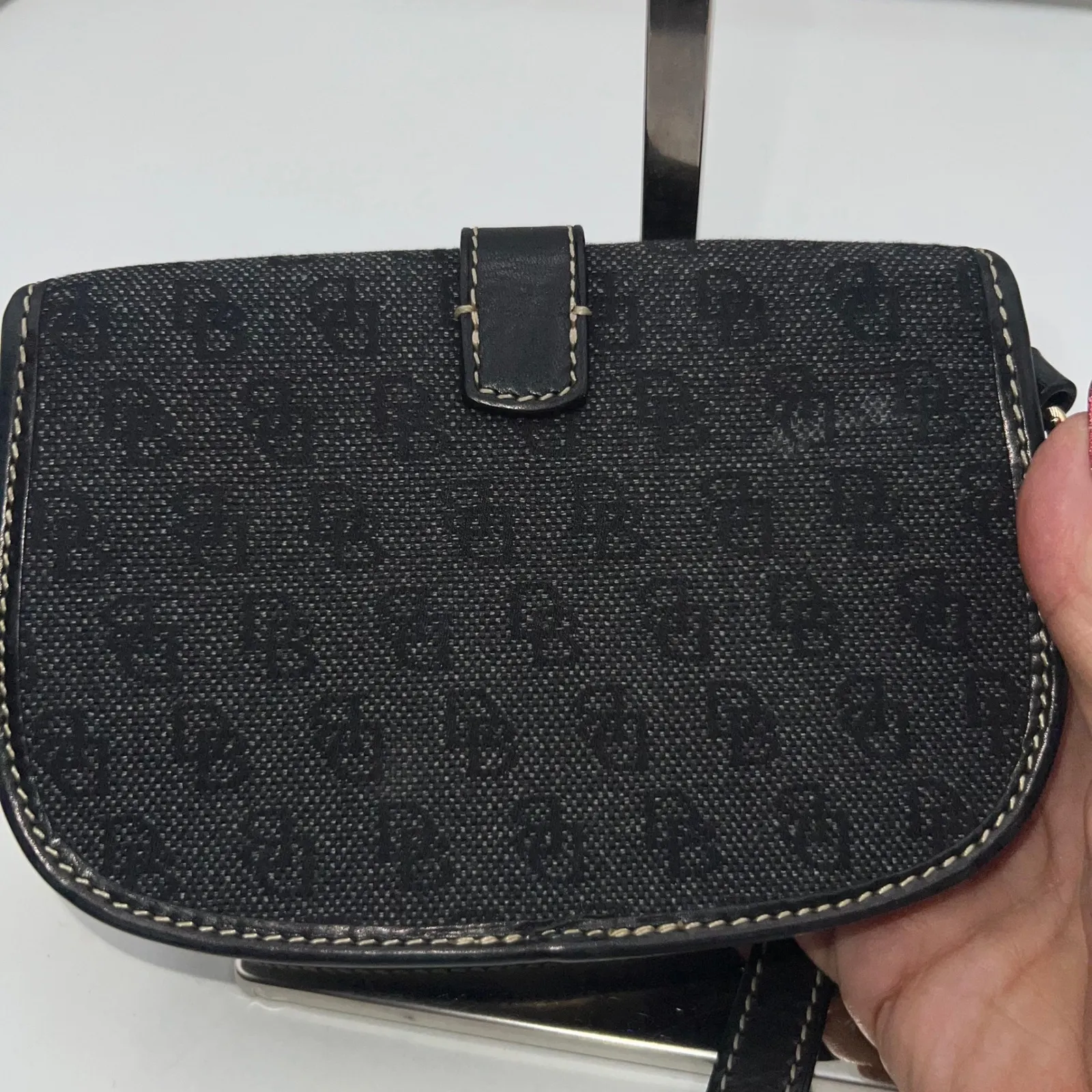 Dooney & Bourke Wristlet Clutch Black Signature Canvas Y2K Mini Bag - Image 11