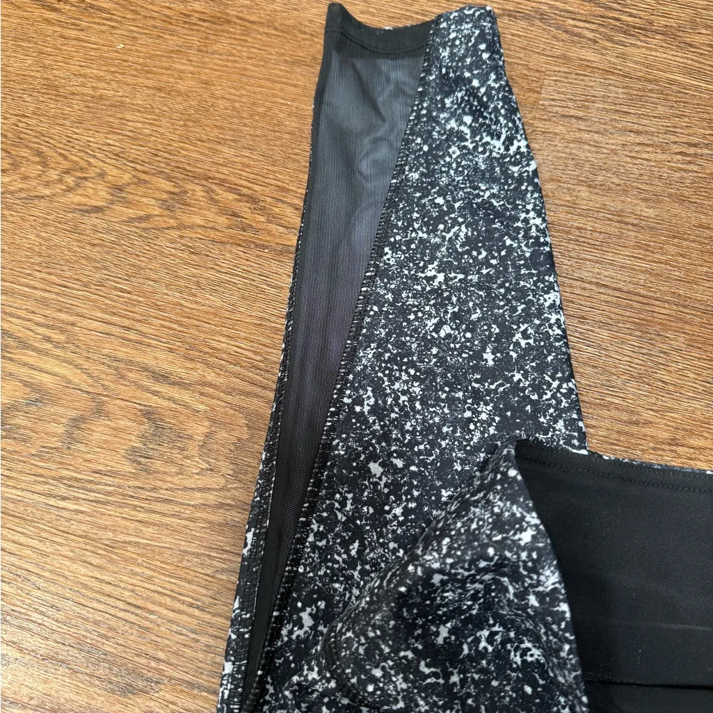 Spalding Monochrome Speckled Leggings - Image 4