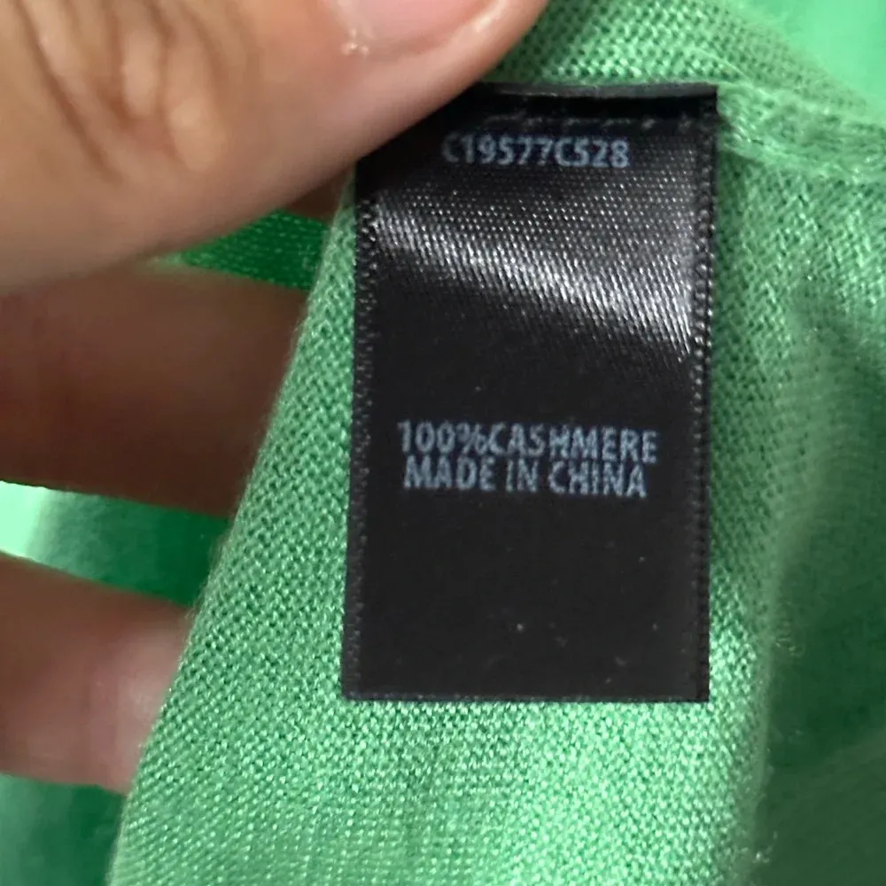 St. John 100% cashmere green sleeveless tank top soft comfortable women’s M - Image 3