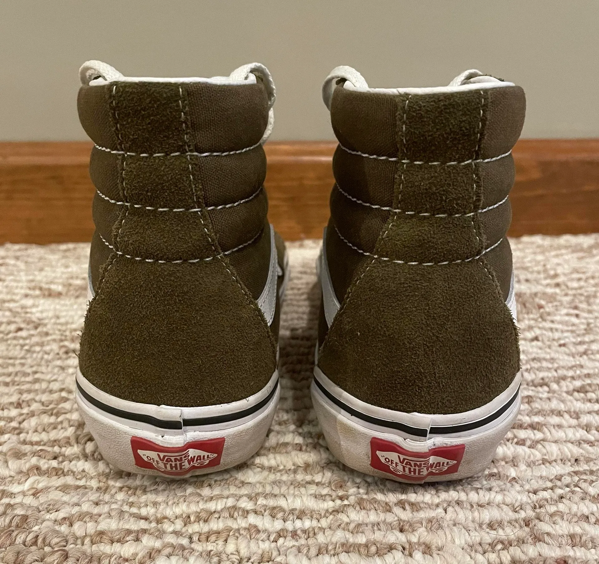 Vans Sk8-Hi olive green - Image 5