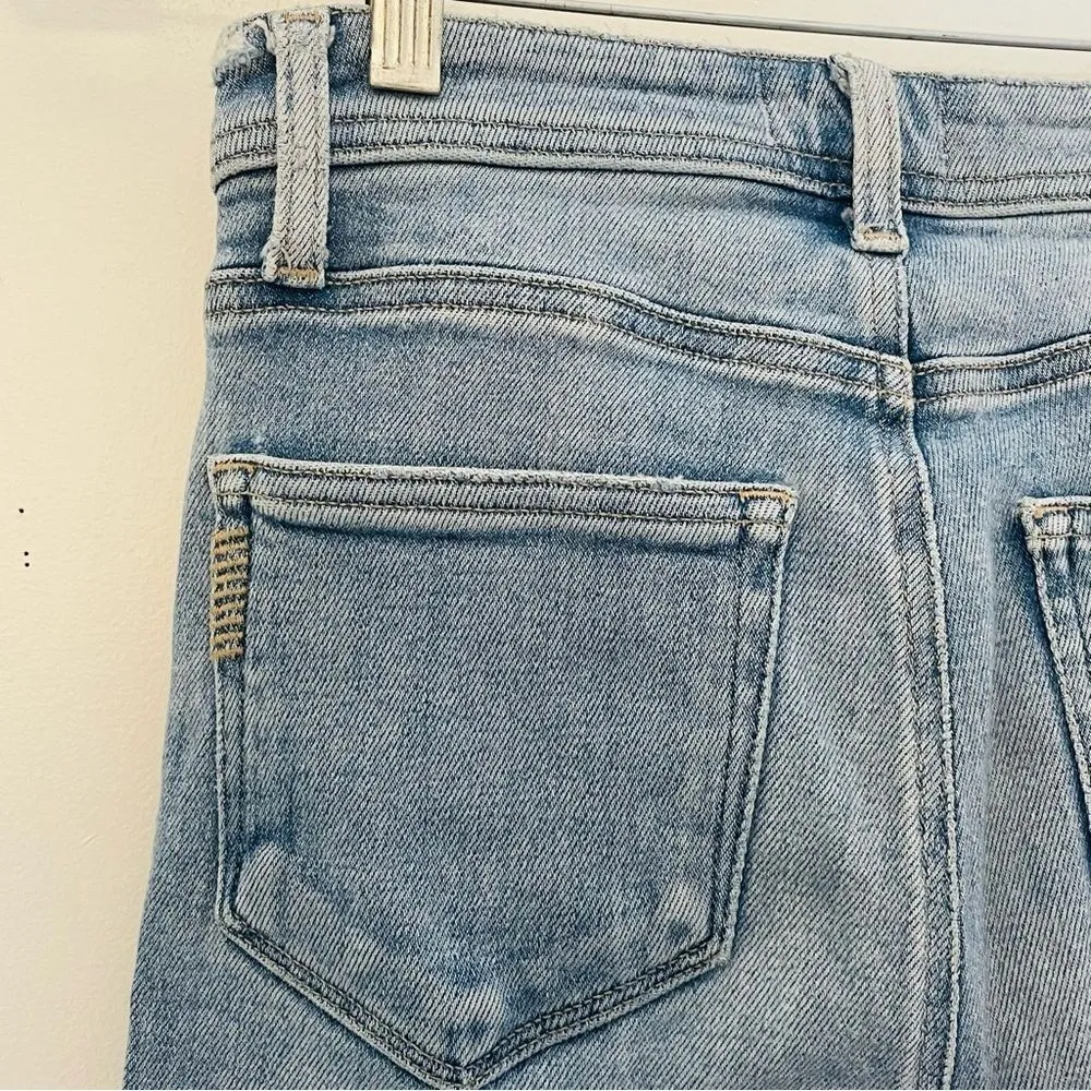 PAIGE Light Wash Frayed Raw Hem Sarah Slim Jeans in Size 24 EUC - Image 11