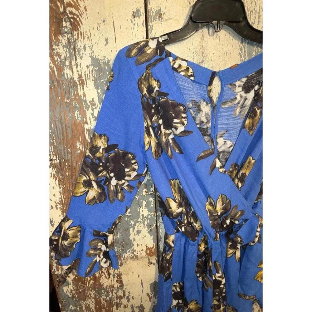 Free People Blue Floral Romper, size Small - Image 3