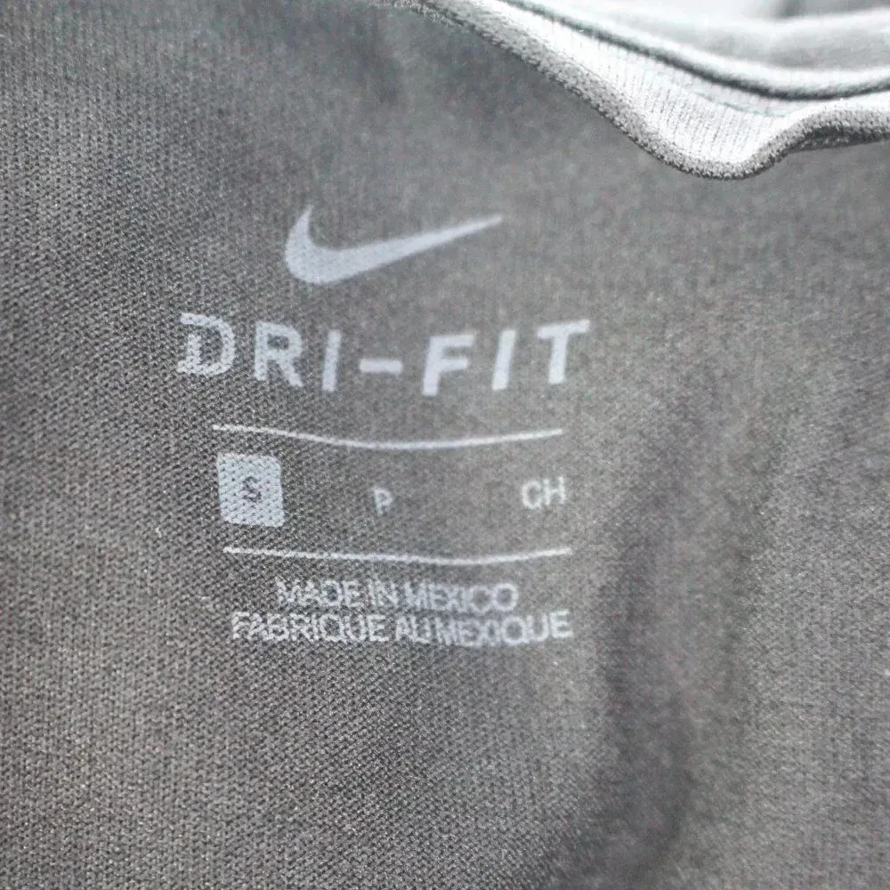 NIKE DRI-FIT  ladies tee shirt - Image 6