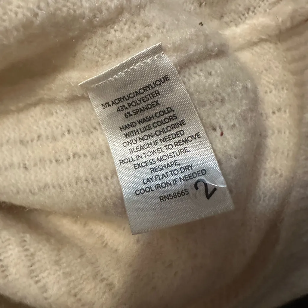 NWT Rachel Parcell Ruffle Sleeve Pointelle Sweater Size M - Image 5