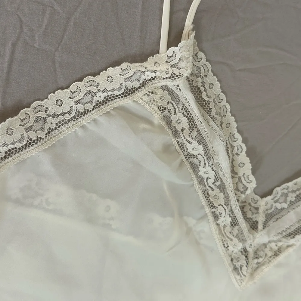 Vintage Christian Dior Lace Trim Camisole Slip Top Ivory Satin Large Paris NY - Image 3