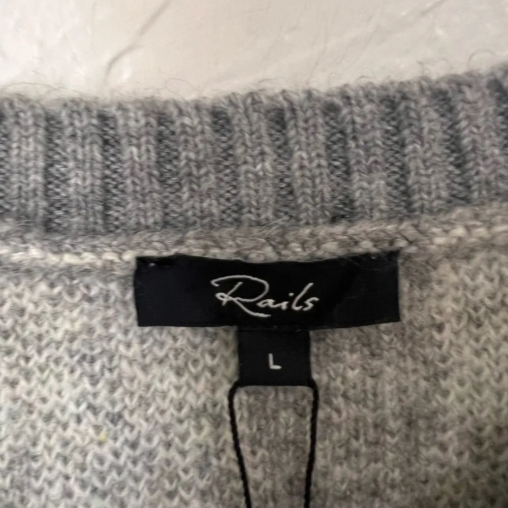 NWT Rails Virgo Grey tie dye crewneck sweater size L - Image 3