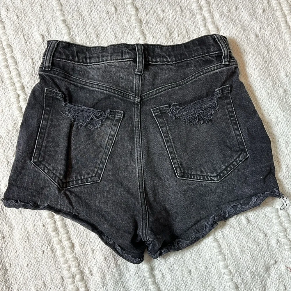 Abercrombie & Fitch‎ Curve Love The Mom Short High Rise Size 2 - Image 3