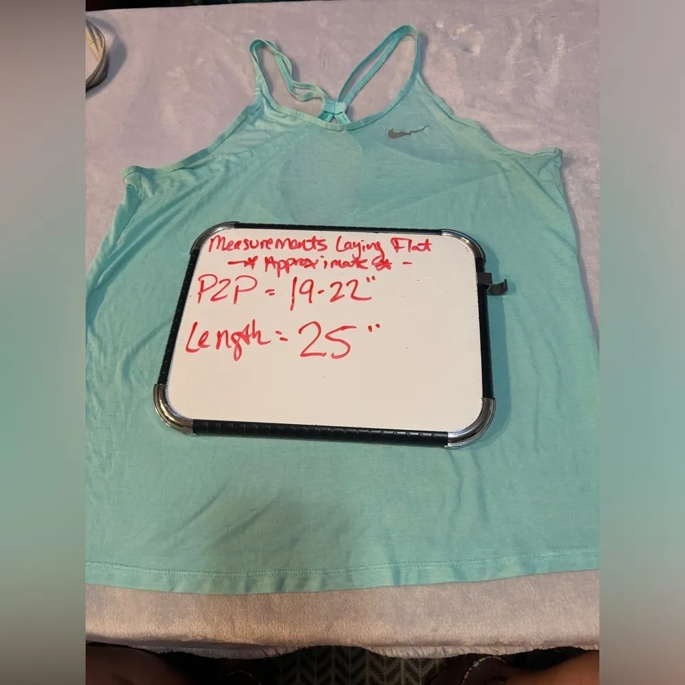 Nike Dri-fit tank top with keyhole cut out, baby blue color, size large, sheer - Image 5