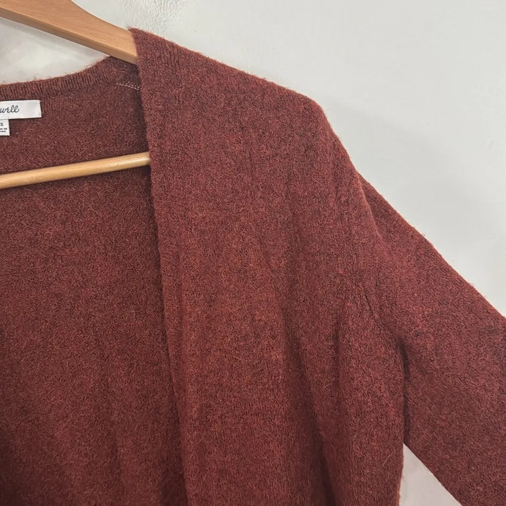 Madewell Kent Cardigan Sweater Coziest Yarn in mahogany brown hue size XS - Image 4