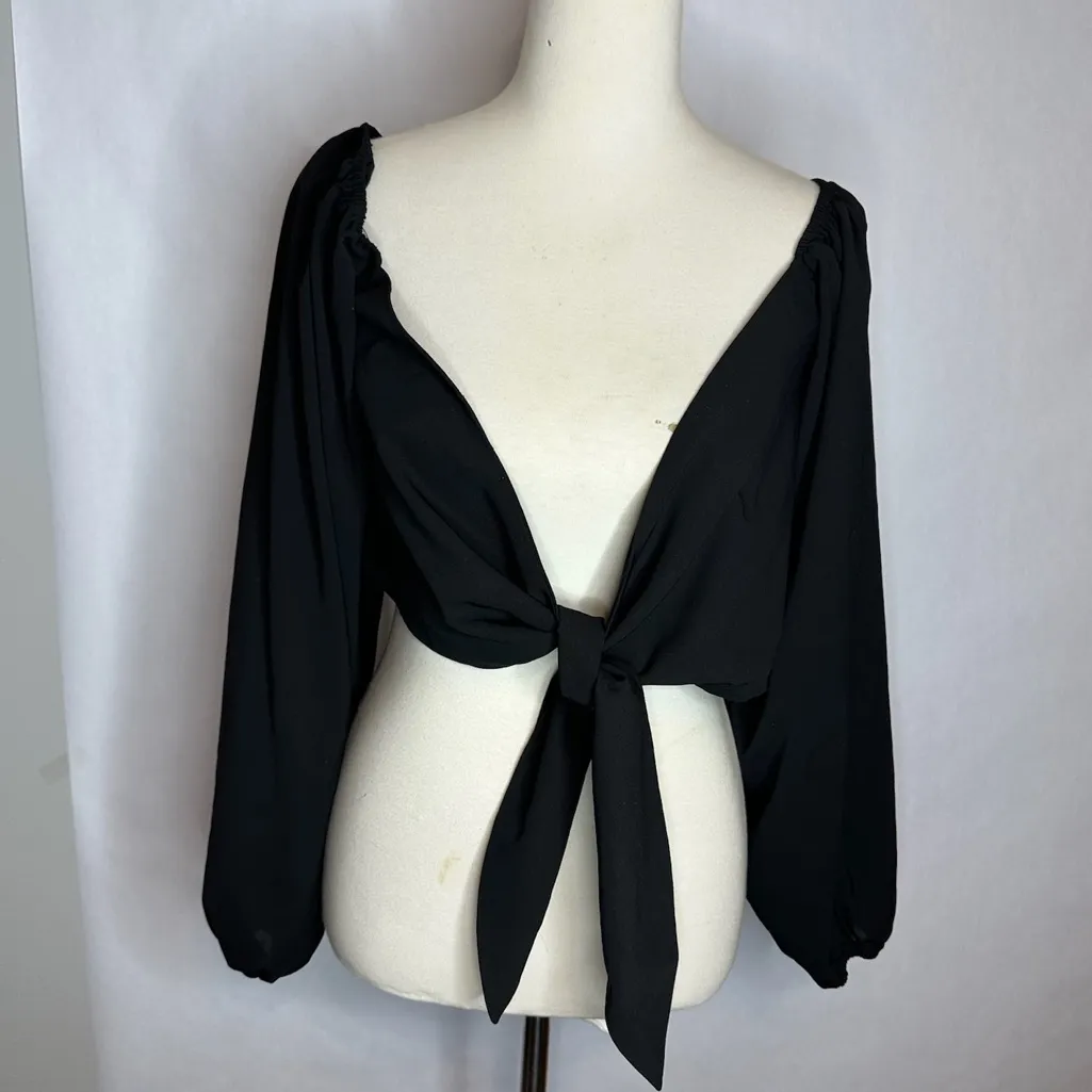 Hers & Mine Black Long Sleeve Front-Tie Crop Top Size Small - Image 5