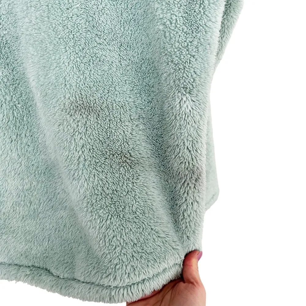 Pink Victoria's Secret Sherpa Teddy Fleece Hoodie Sz M - Image 4