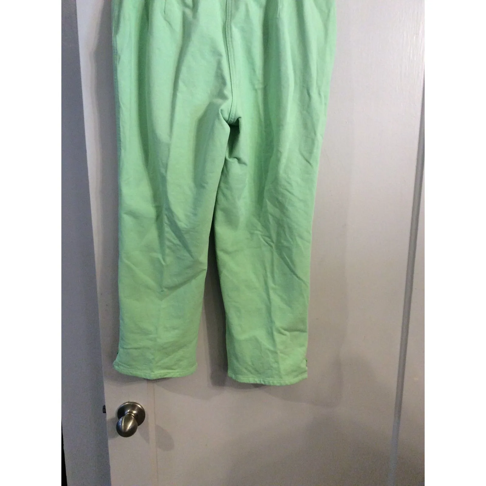 Dream Jeannes Quacker Factory Light Green Pull up Pants Rhinestone Side Zips M Size M - Image 3