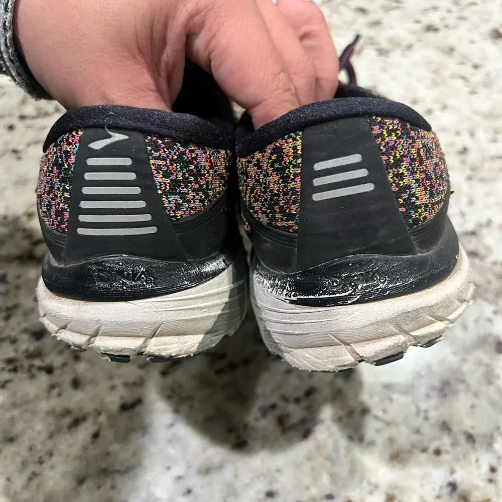Brooks Multicolor Running Shoes - Image 3