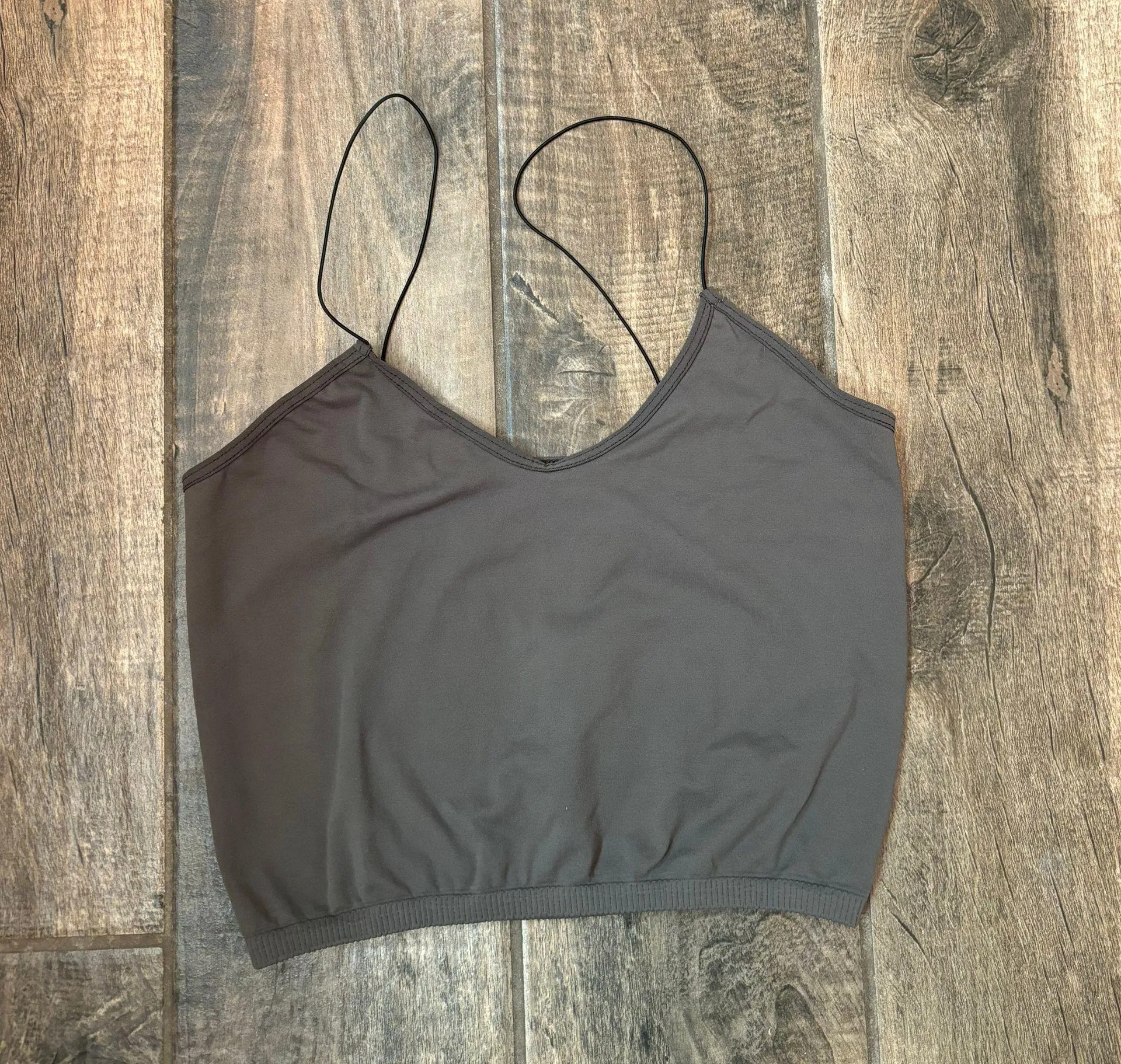 Gray Cropped Tank Top - Image 6