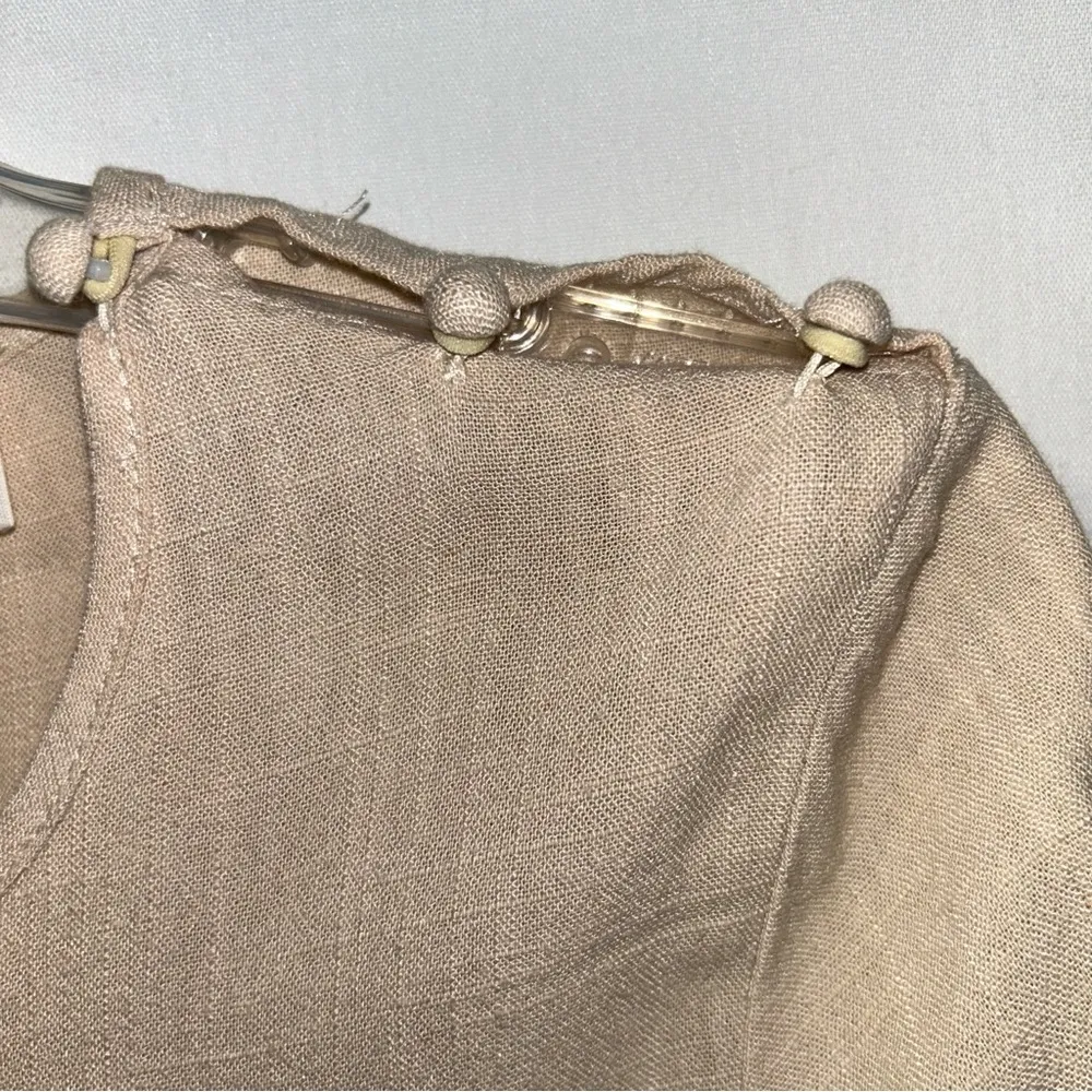 Loveriche Beige Top Women’s Small - Image 6