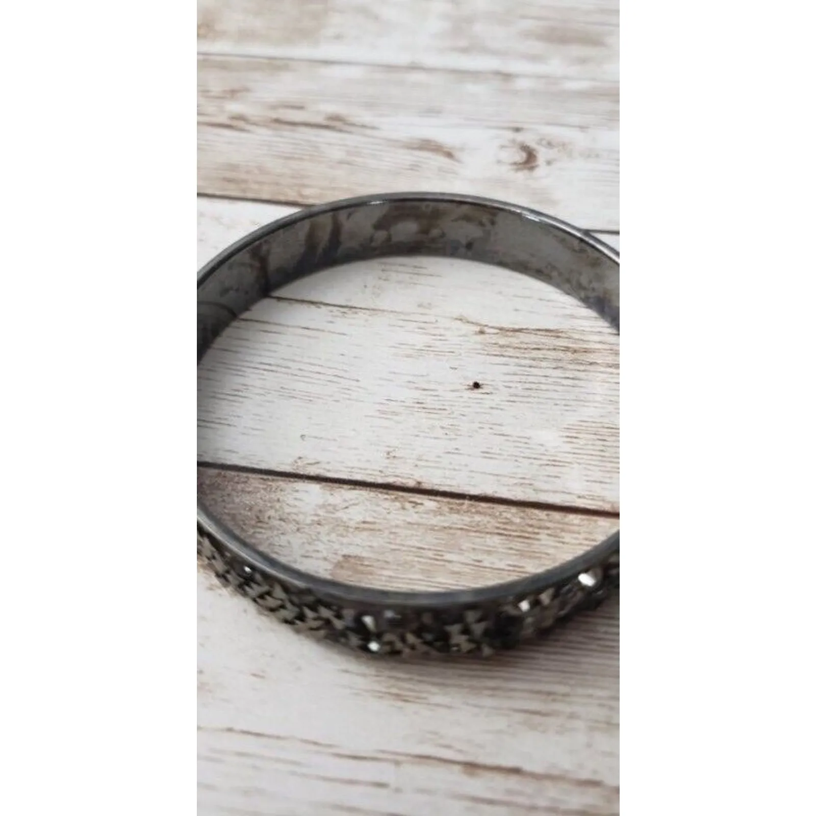 Vintage Bracelet / Bangle Metallic Tones Rock Like Design - Image 4