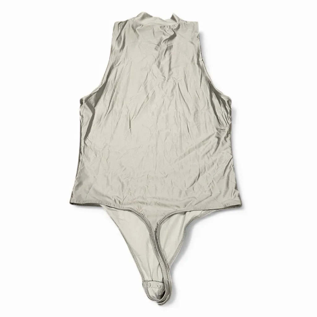 House Of Harlow 1960 Silver Metallic Bodysuit Thong Mock Neck Top M Size M - Image 3