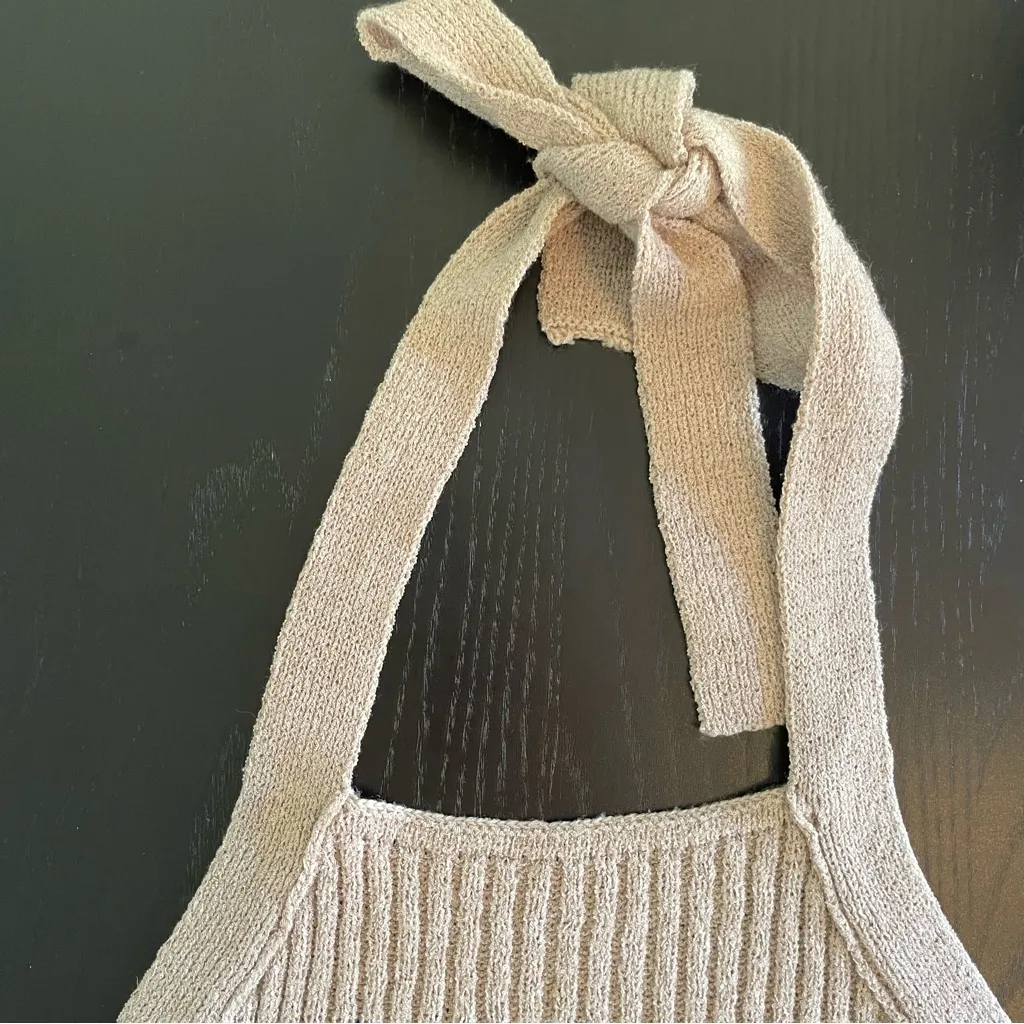 Cotton On Tan Ribbed Knit tan Halter Top With Tie Closure Size Medium boho chic - Image 3