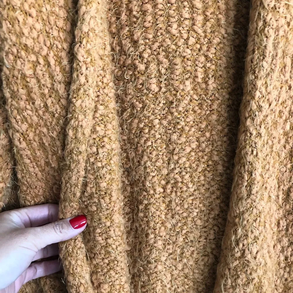 Dreamers Mustard Yellow/Orange Fuzzy Popcorn Open Long Cardigan. Size Medium - Image 9