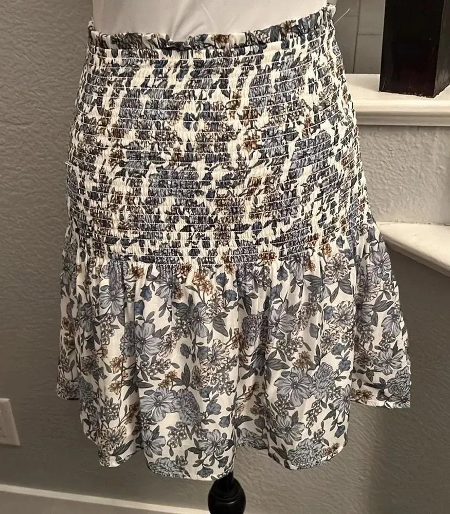 Revolve MinkPink Elastic Waist Mini Floral Skirt - Image 2