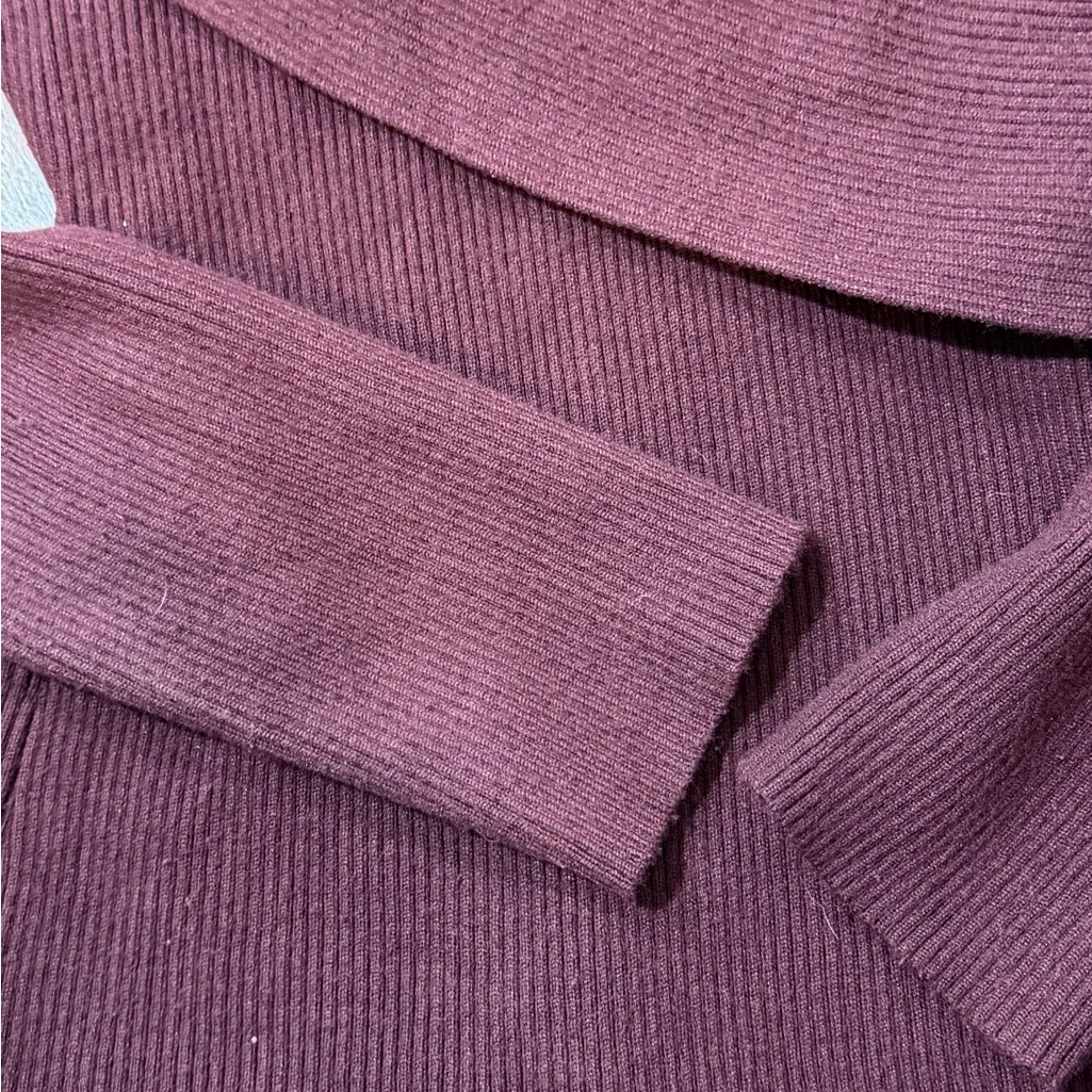 Lush Cut Out Boysenberry Off-the-Shoulder Burgundy Sweater Mock Neck Size Medium - Image 7