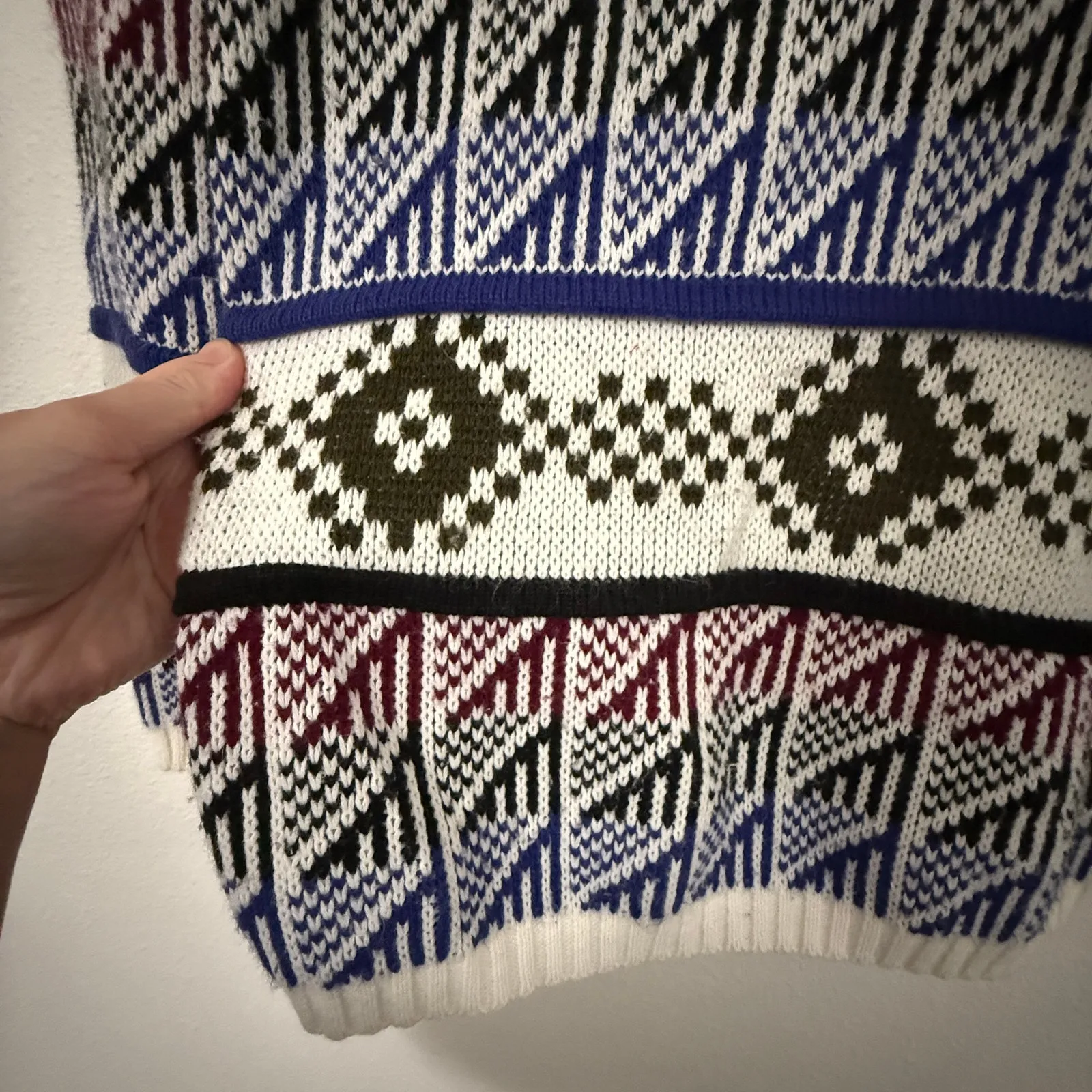 Vintage 80s Croquet Club Knit Grandpa Oversized Sweater Coogie Style 3D Burgundy White Size M - Image 3