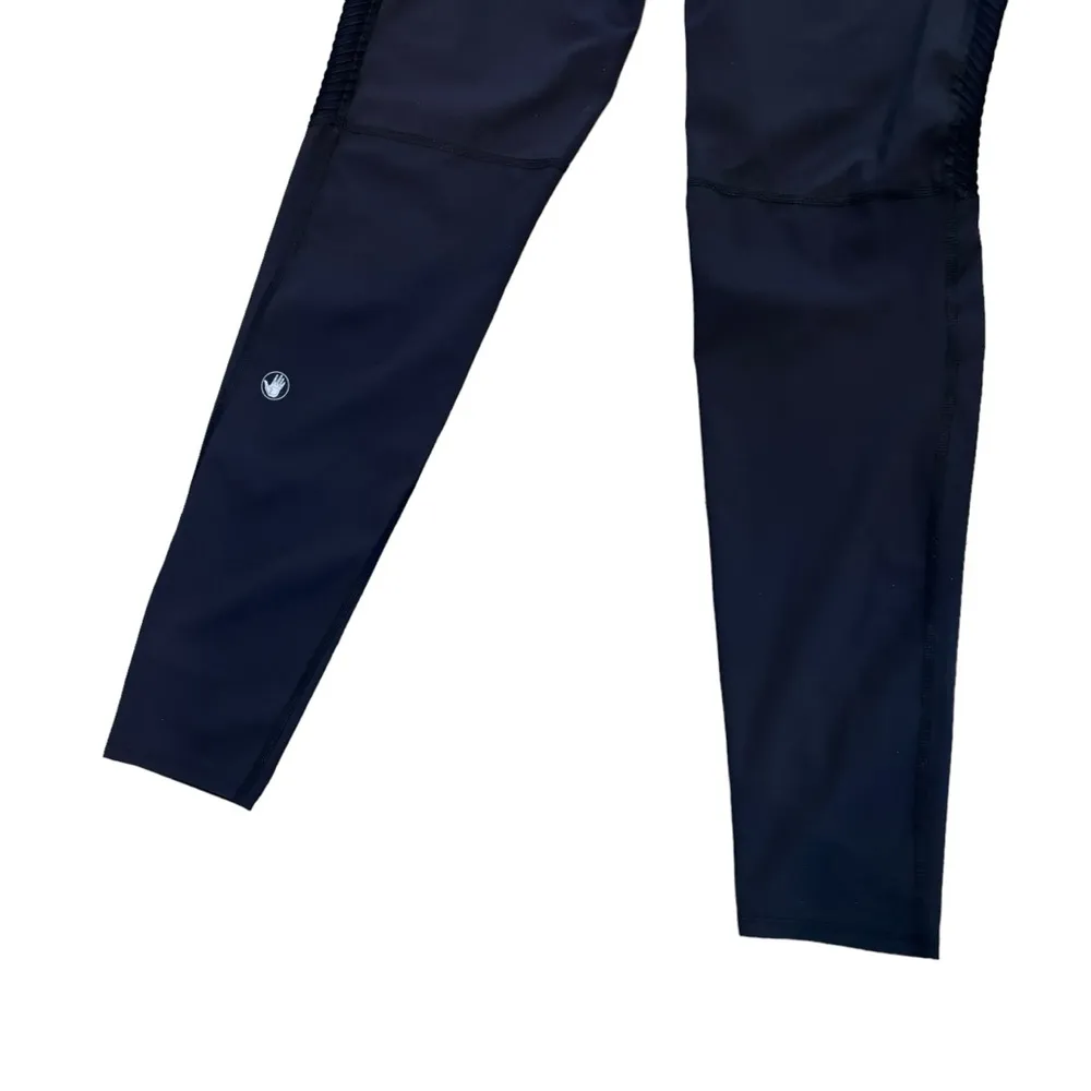 Women's Body Glove black Saturn Performance pintuck athletic leggings size large - Image 7