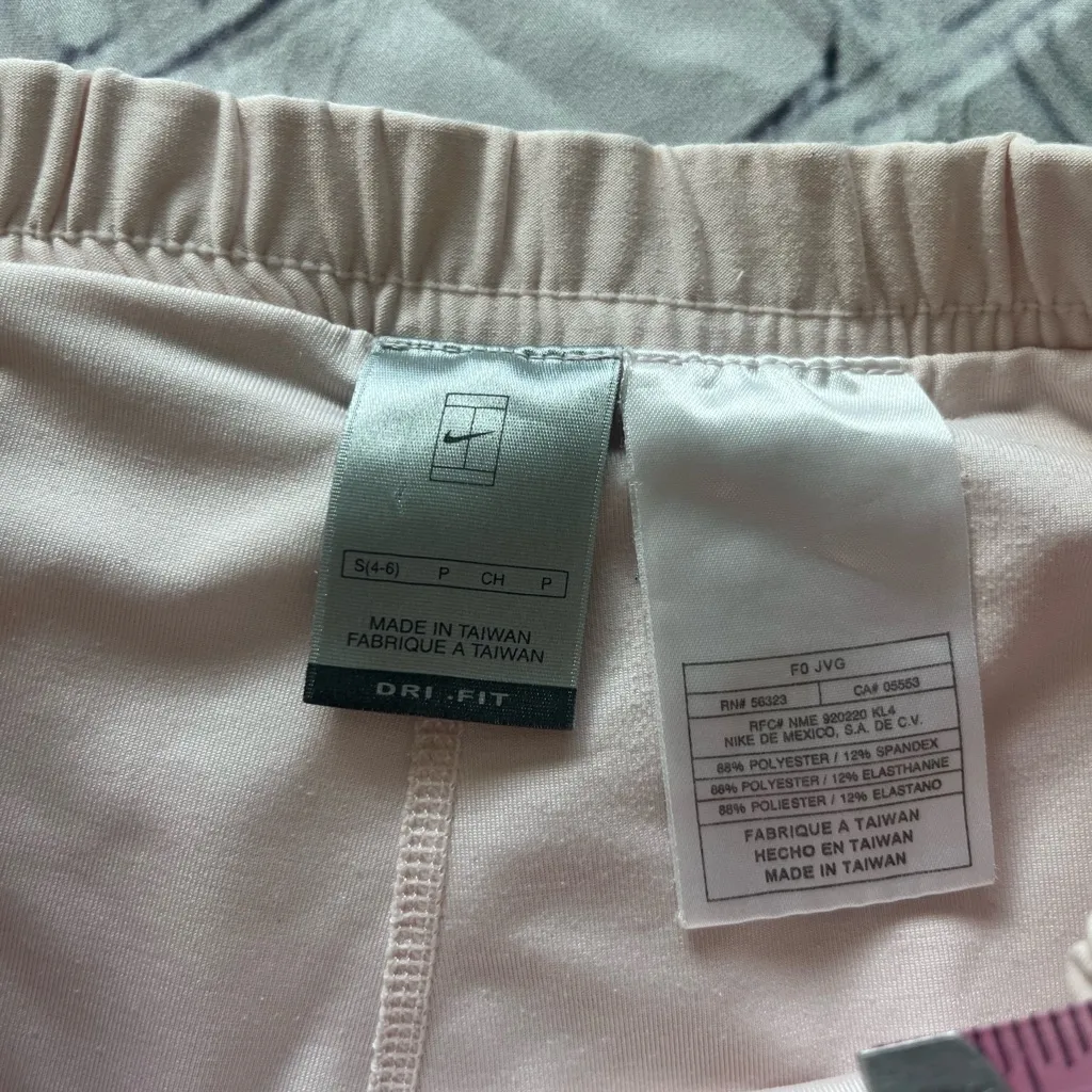 Nike Dri-FIT Peach Beige Tennis Mini  Skirt Women’s Small Elastic Waist Athletic - Image 9