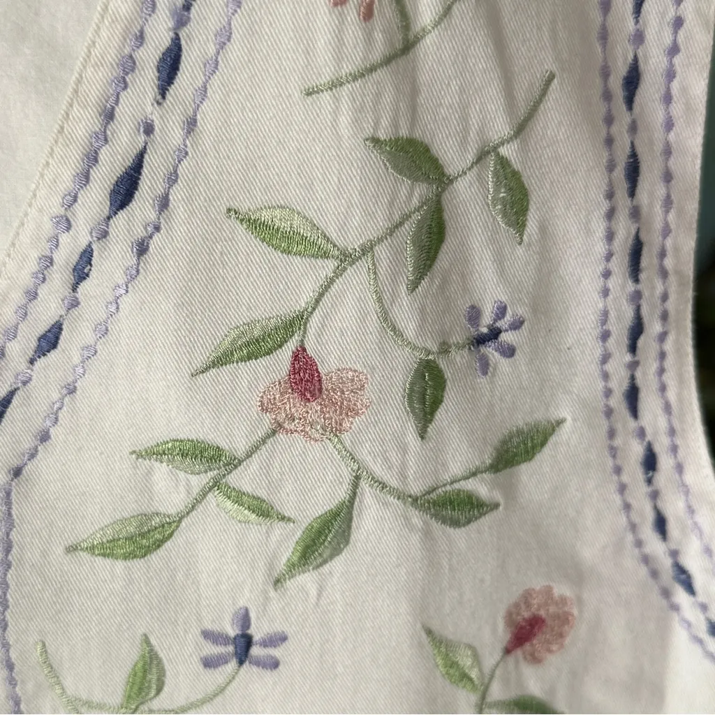 Vintage Embroidered 100% Cotton vest Baxter & Wells White Sz M Cottagecore Indie - Image 4