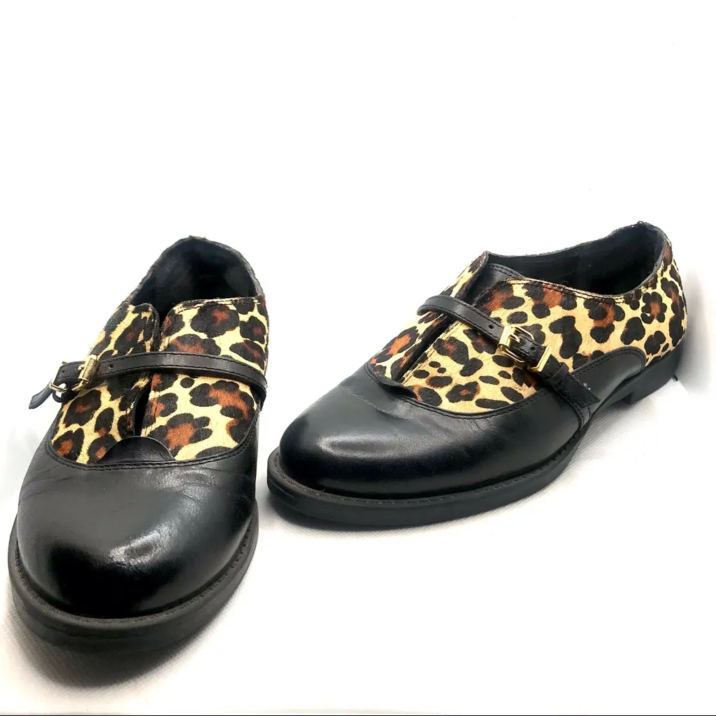 BELLA VITA "REESE" BLACK LEATHER AND ANIMAL PRINT FUR SLIP ON LOAFER SHOES (6) - Image 4