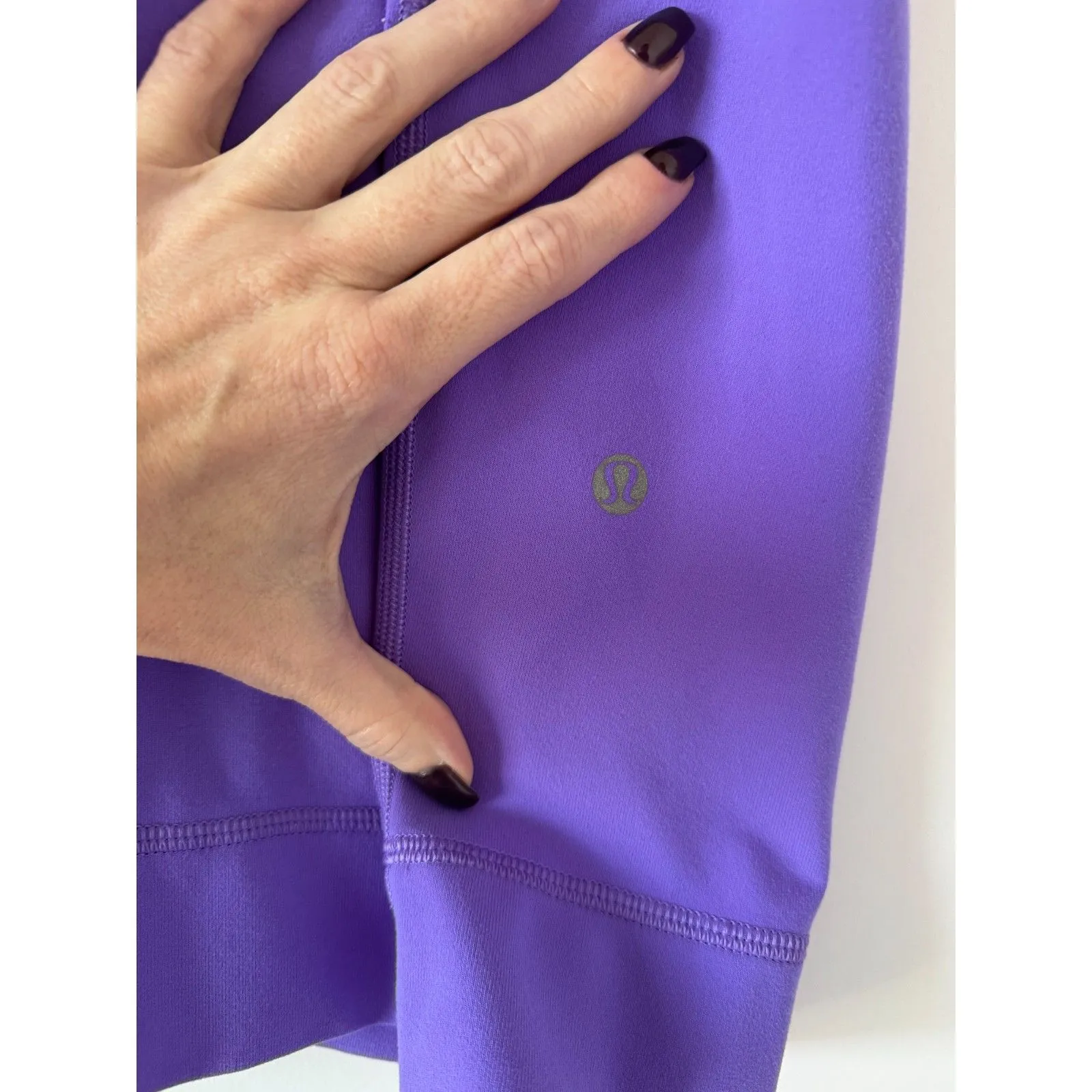 Lululemon  Purple Clam Digger II - Image 5