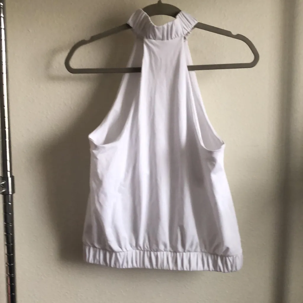 EXPRESS White Halter Neck Women's Top. Size M - Image 3