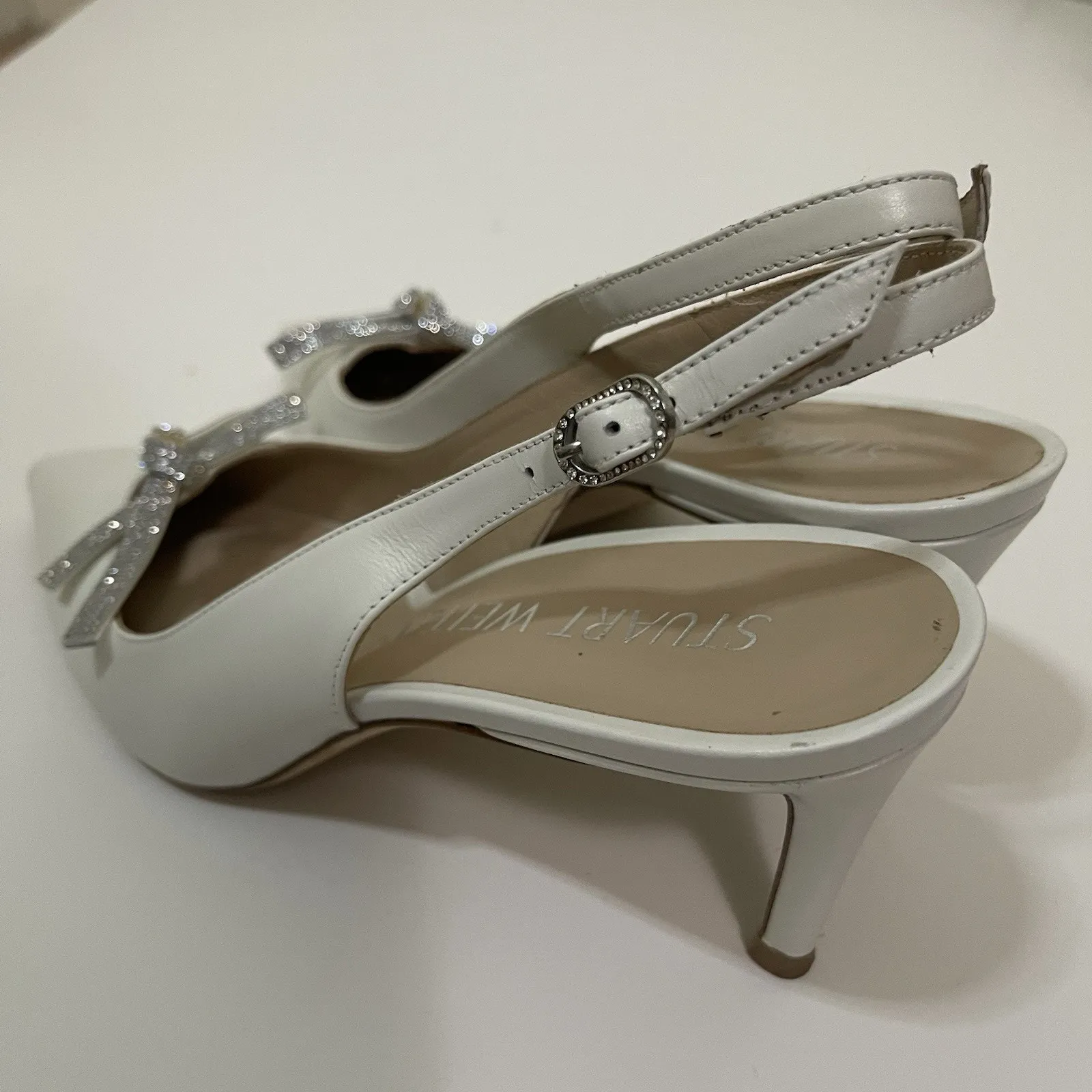 Stuart Weitzman SW Bow 75 Slingback white leather point toe size US 7.5 - Image 4