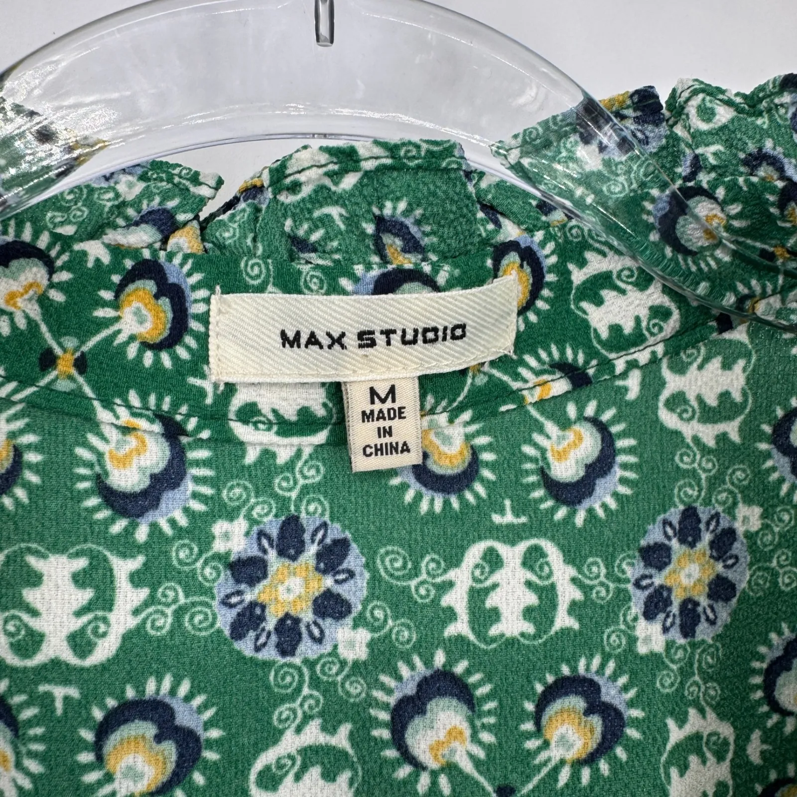 MAX STUDIO Green Floral Tiered Maxi Dress Medium Ruffled Neck Smocked Waist - Image 5