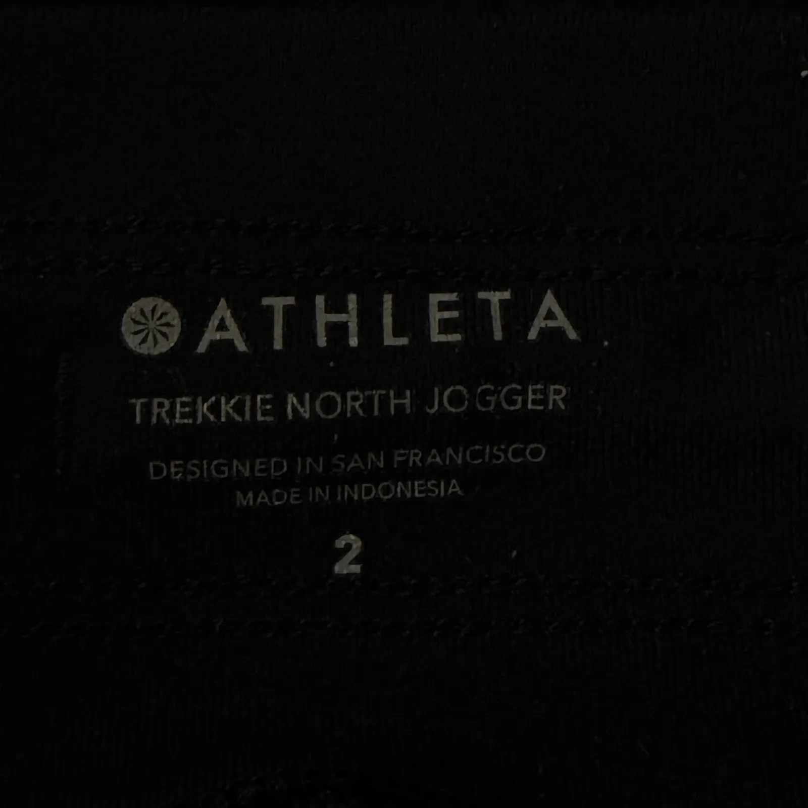 Athleta SZ 2 Trekkie North Jogger Pants Pull-On Cuffed Stretch Zip Pockets UPF - Image 7