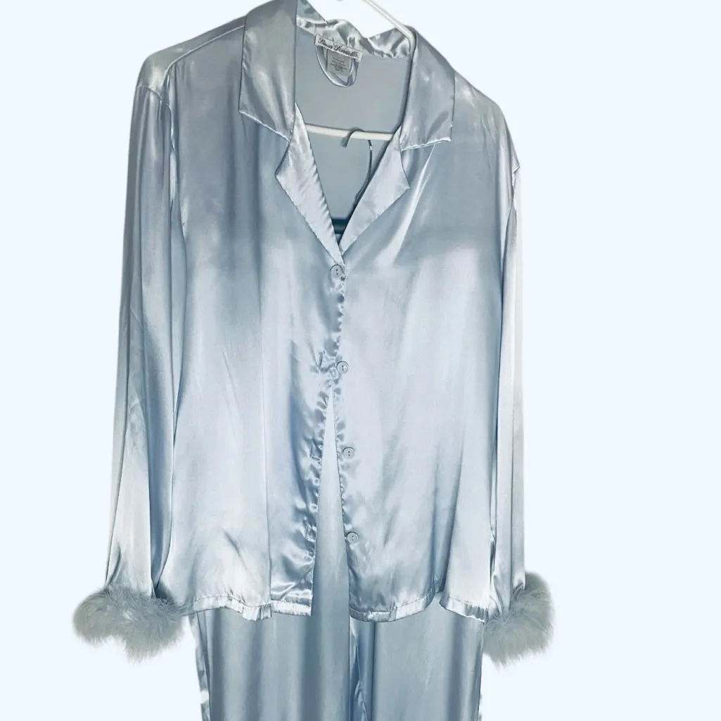 Luxury Linea Donatella Marabou 
Feather Trim Silver blue Pajama Set 
XL (NWOT) - Image 6