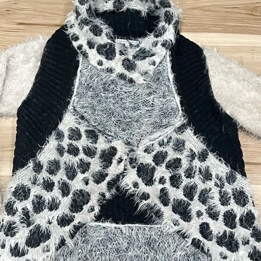 Tempo Paris Fuzzy Eyelash Knit Open Circle Cardigan Women’s Small/ Medium - Image 3