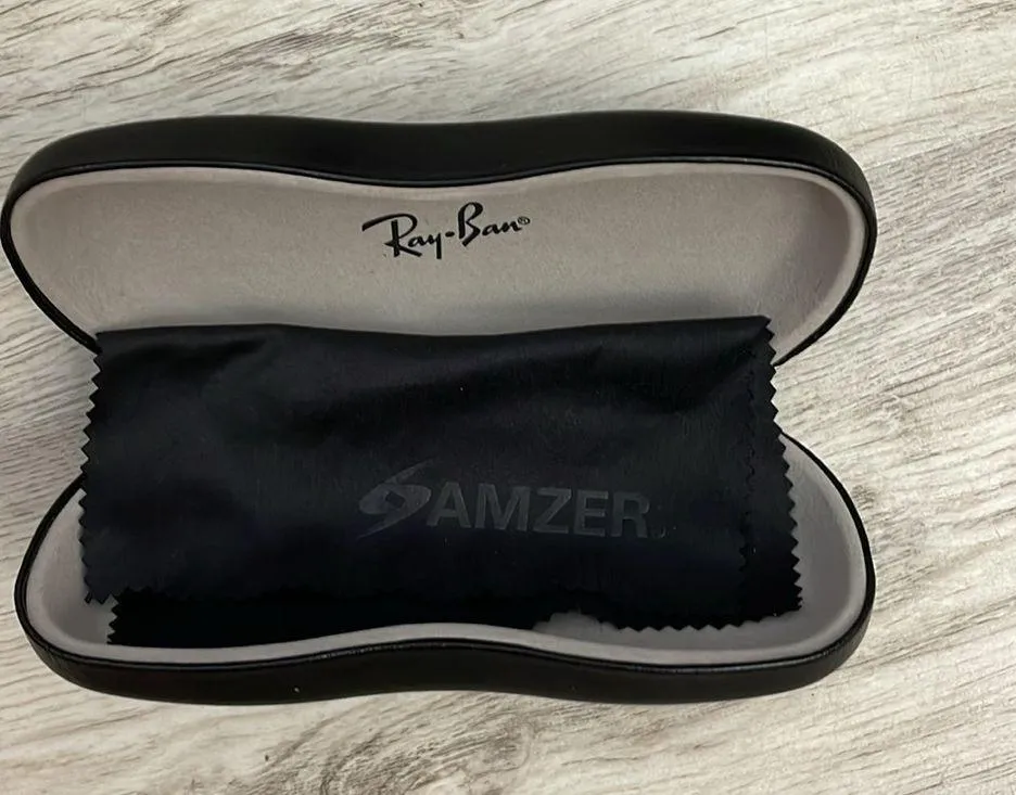 Ray-Ban Black Glasses / Sunglasses Hard Case - Unisex - Image 6