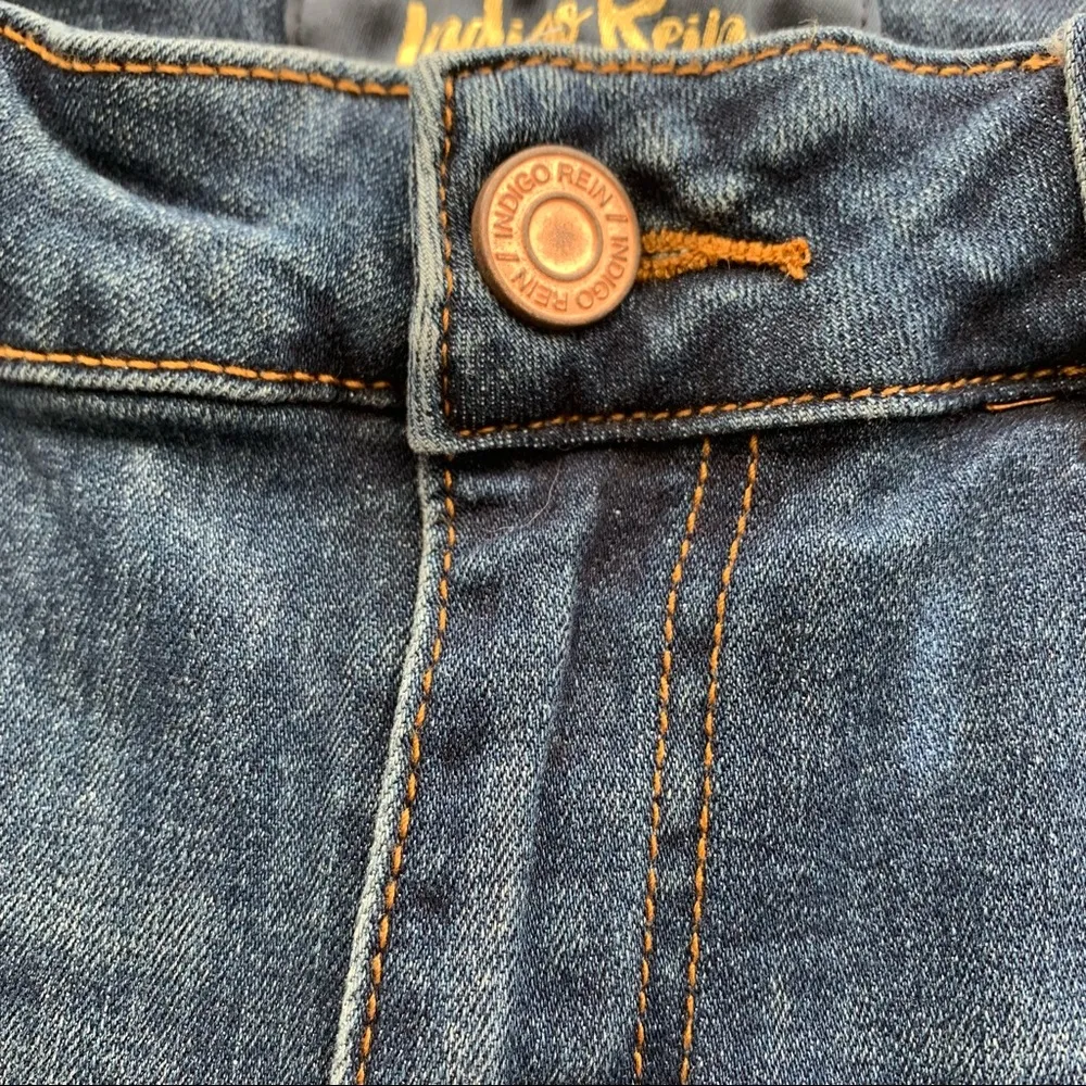 Indigo Rein Distressed Denim Shorts - Image 2