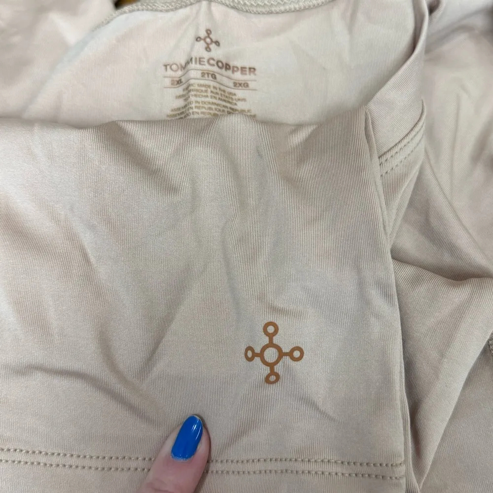 Tommie Copper Vitality Long Sleeve Compression Shirt - Image 8