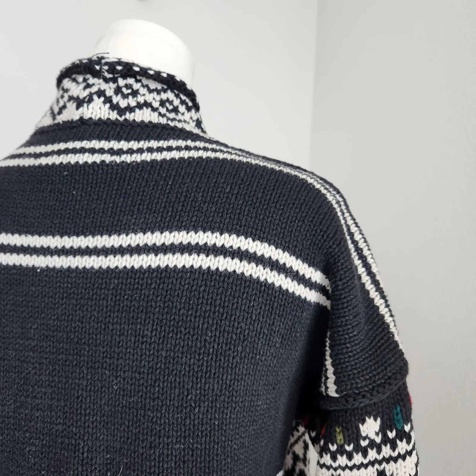 Vintage 90s Express Tricot Knit Sweater Floral Fair Isle Mock Neck Whimsigoth M - Image 8