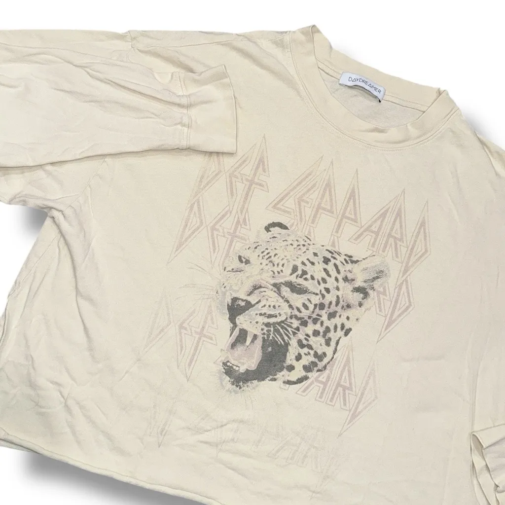 Daydreamer‎ Def Leppard Stacked crop graphic tee - Image 3