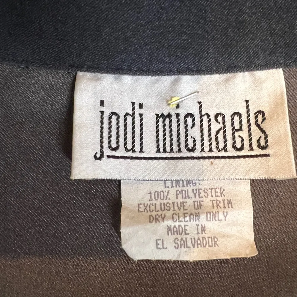 Jodi Michaels Vintage women’s Ash Gray long sleeve 1 - Image 12