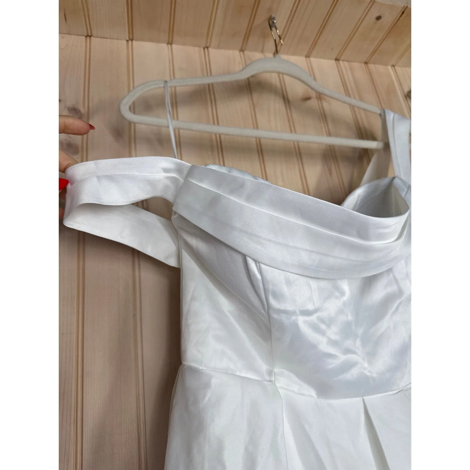 NWT Lulus Extraordinary Vow White Off-the-Shoulder Maxi Dress with Pockets Sz M - Image 6