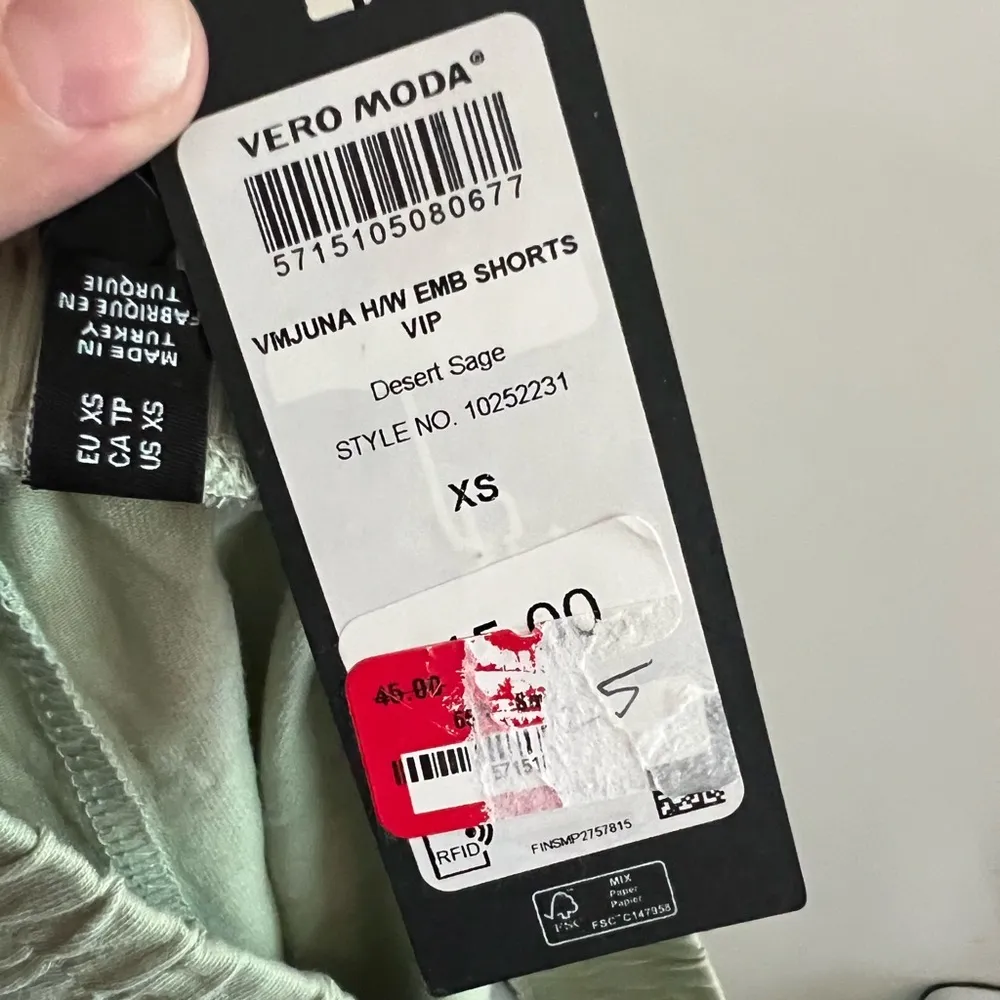 Vero Moda - NWT Juna High Waisted Eyelet Shorts - Image 5