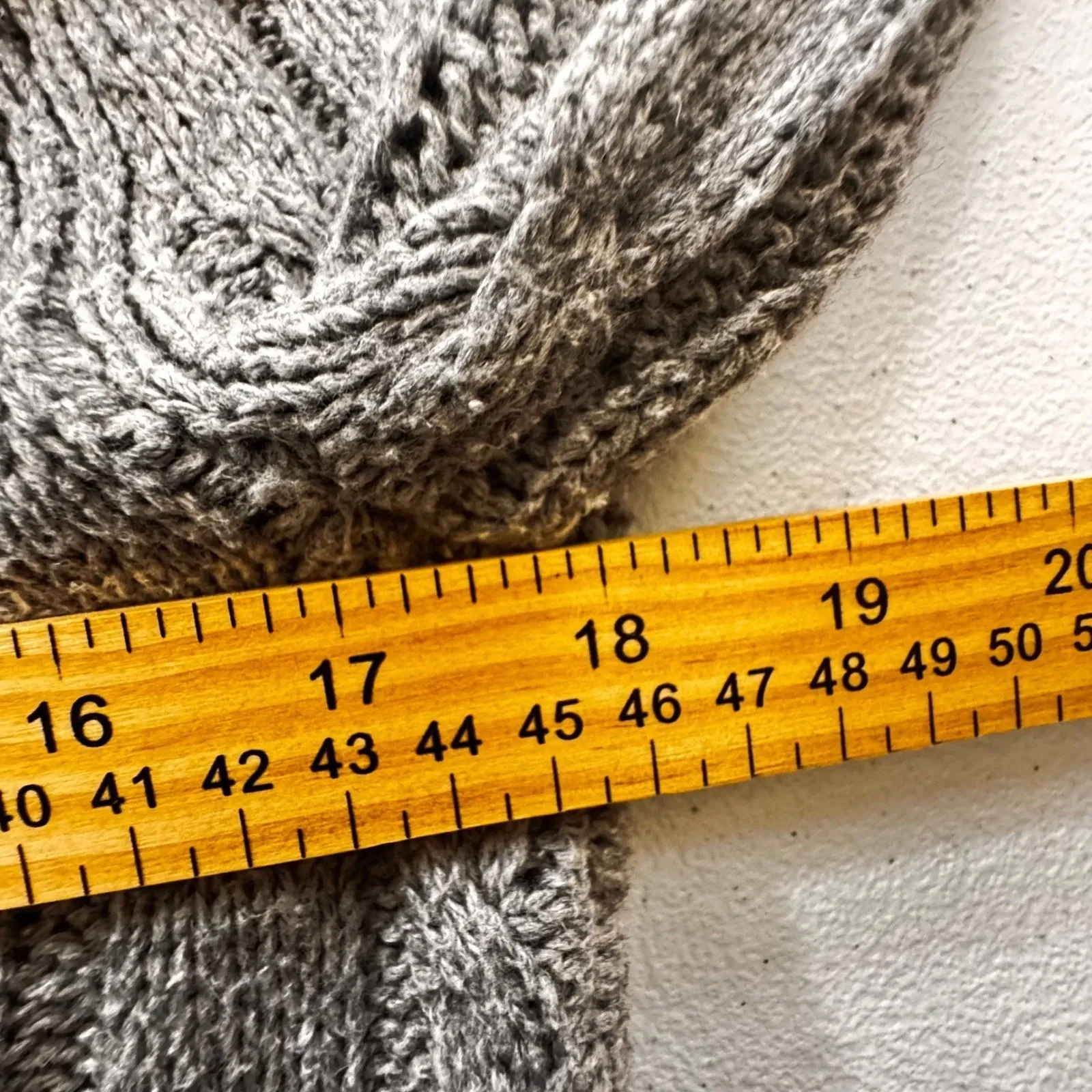 Y2K Between Me & You Womens Gray Cable Knit Hooded Cardigan Sweater Sz L baydoll Size L - Image 6