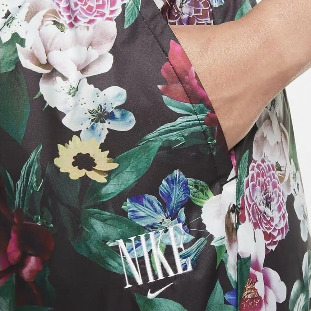 Nike women’s plus size floral windbreaker pants 1X - Image 11