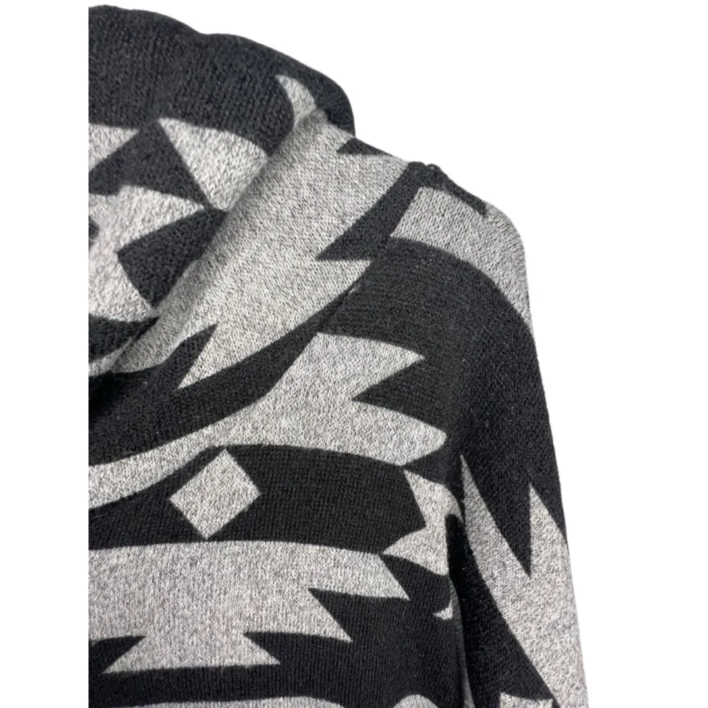 Heimish USA Boho Southwestern Tribal Print Button Up Hooded Cardigan Sweater Gray Size 2X - Image 5