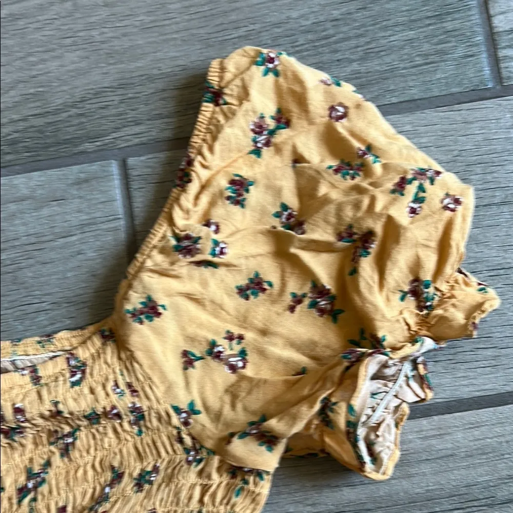 Sky and Sparrow Yellow Ruffled Crop Blouse - Image 4