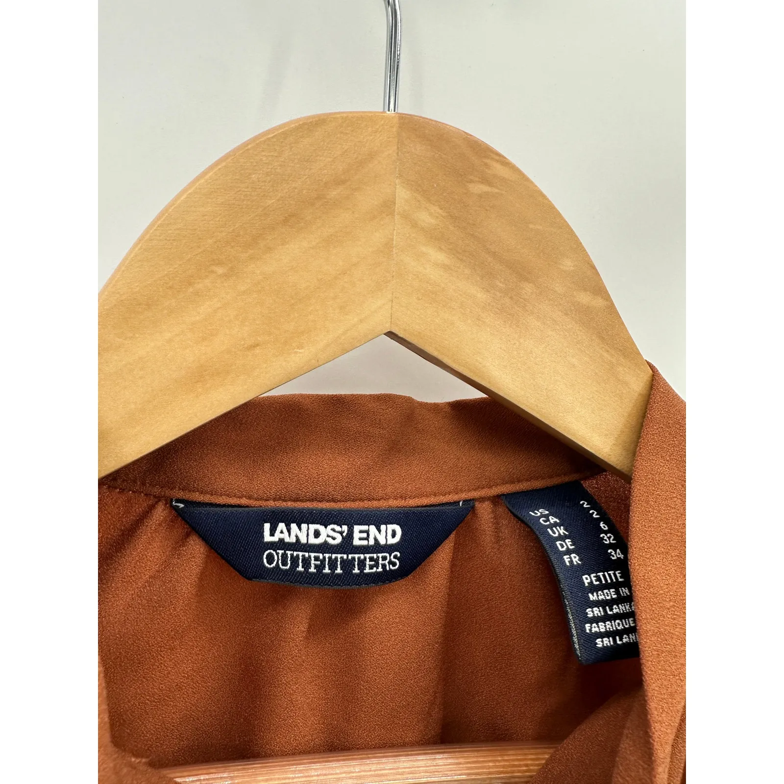 Lands' End Outfitters Blouse Women 2 Brown Tie Neck Long Sleeve Button Cuff - Image 5